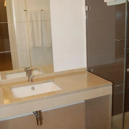 Wallis Apartament